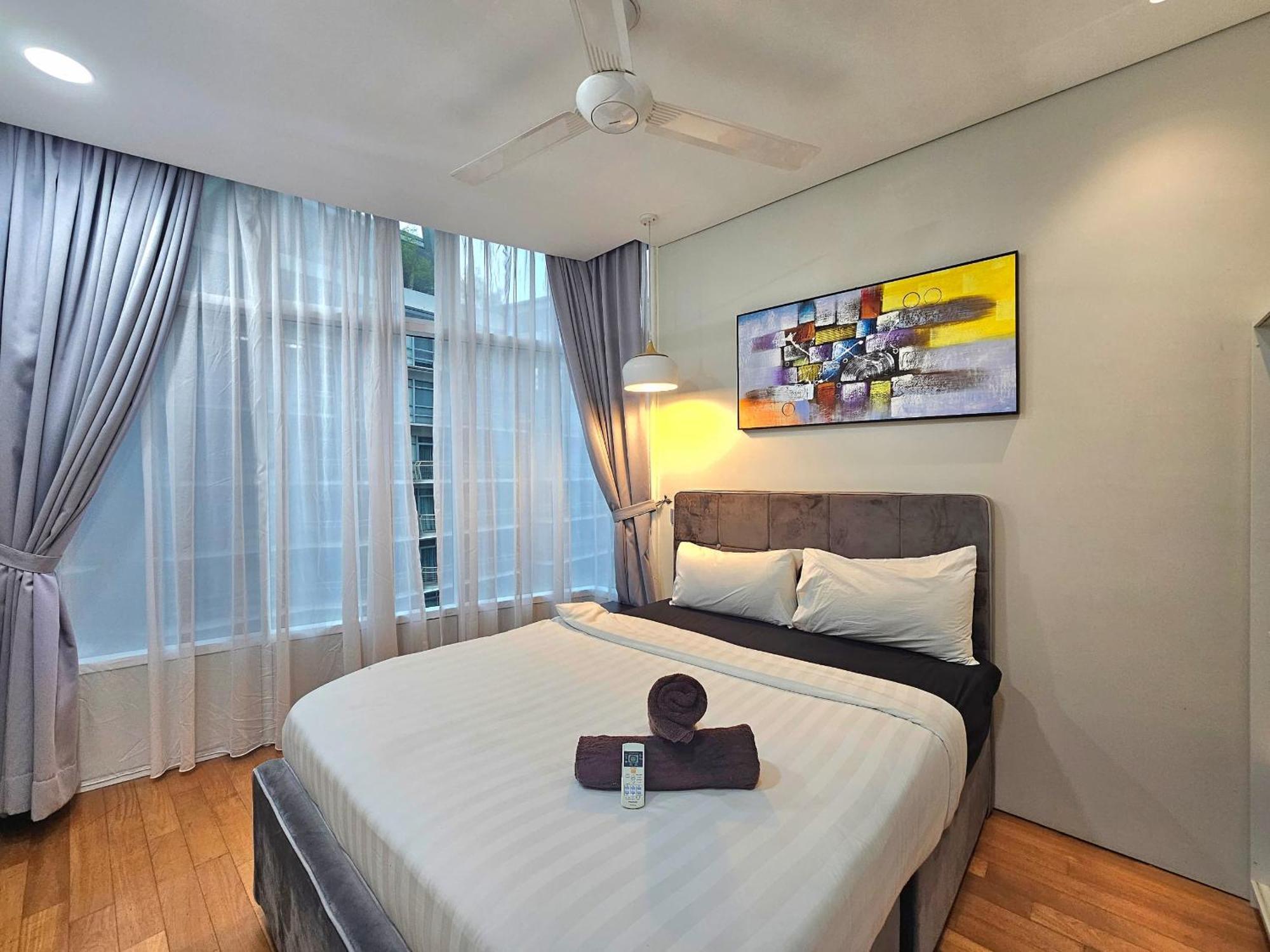 Apartment Sky By Monosuites Klcc Куала Лумпур Екстериор снимка