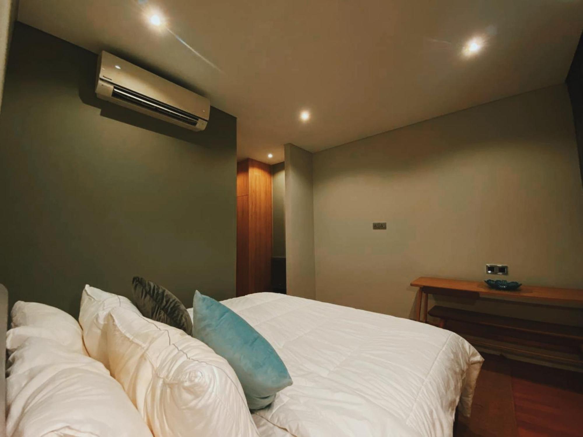 Apartment Sky By Monosuites Klcc Куала Лумпур Екстериор снимка